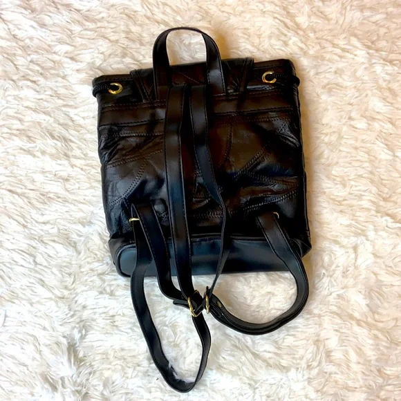 Genuine Leather Black Backpack - Picture 5 of 12